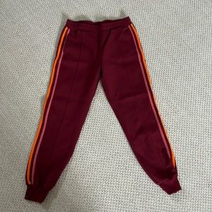 The upside jogger